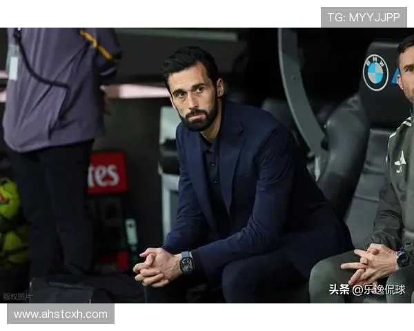 阿韦洛亚：库尔图瓦是皇马最佳门将